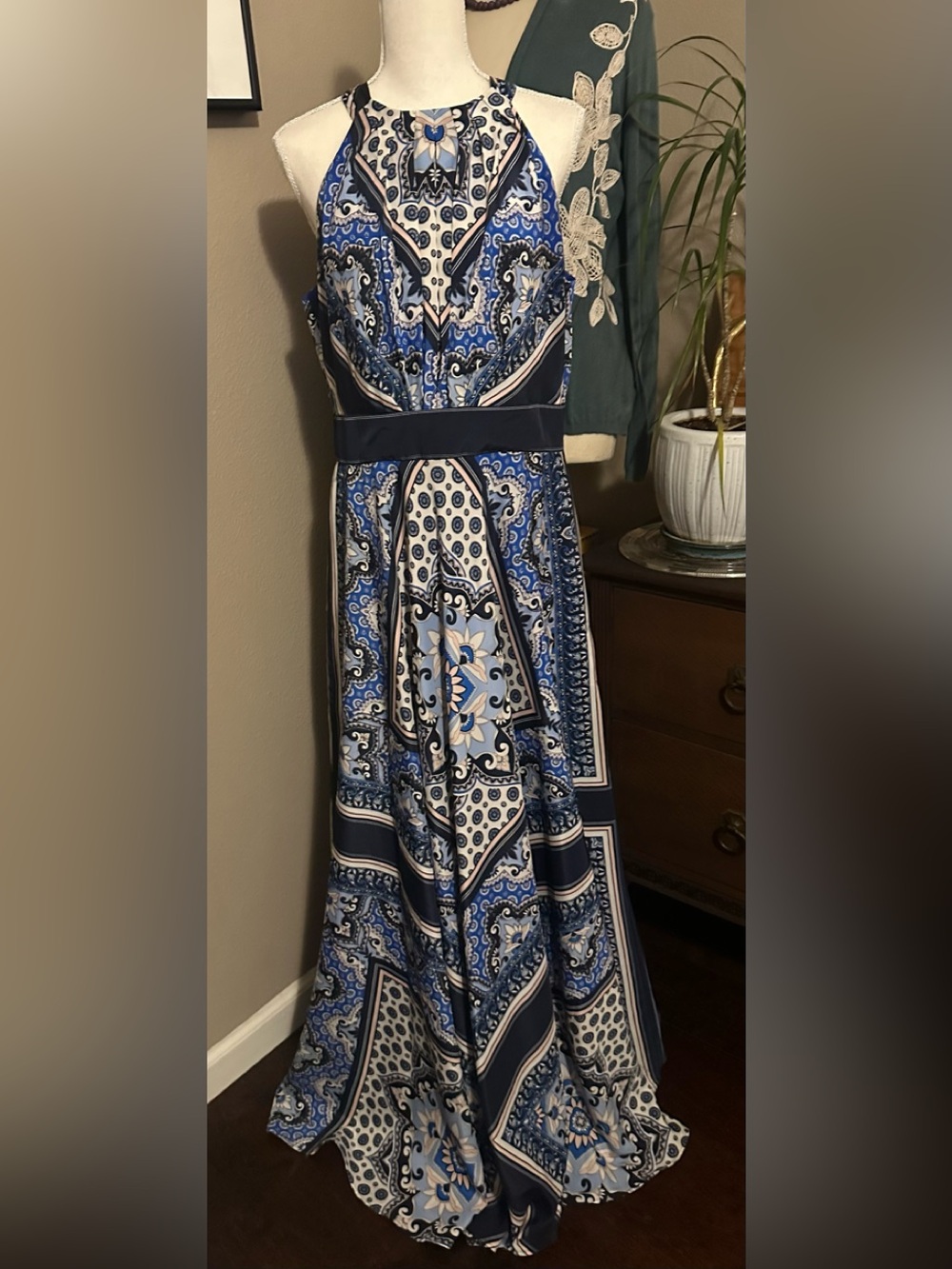 Eliza J Blue Patterned Halter scarf Maxi Dress 14 - Picture 2 of 7